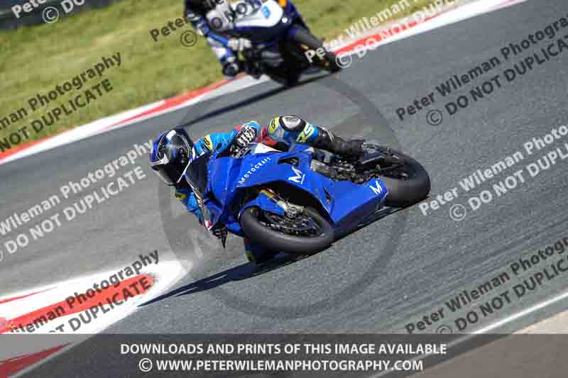 cadwell no limits trackday;cadwell park;cadwell park photographs;cadwell trackday photographs;enduro digital images;event digital images;eventdigitalimages;navarra;no limits trackdays;peter wileman photography;racing digital images;trackday digital images;trackday photos